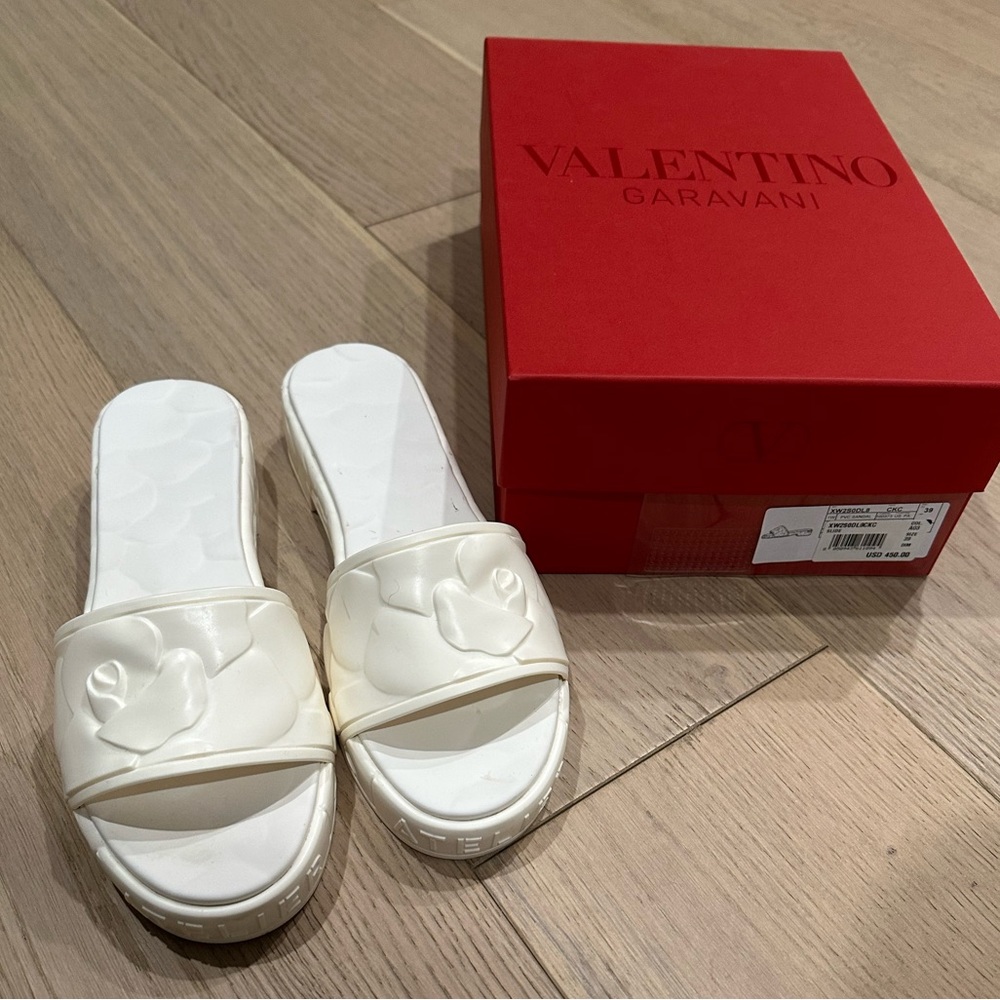 Valentino slides